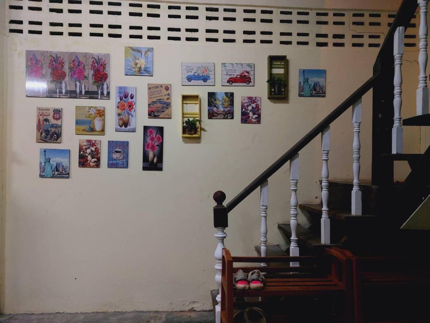 Hostelbed And Retreat Phitsanulok Exterior photo