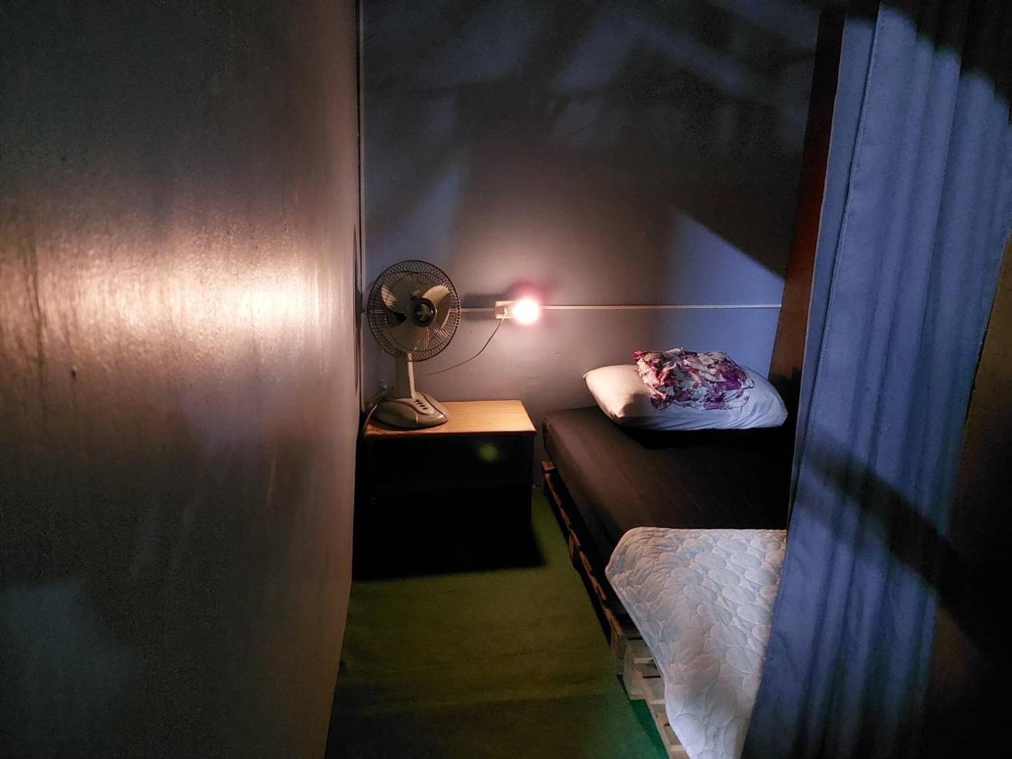 Hostelbed And Retreat Phitsanulok Exterior photo