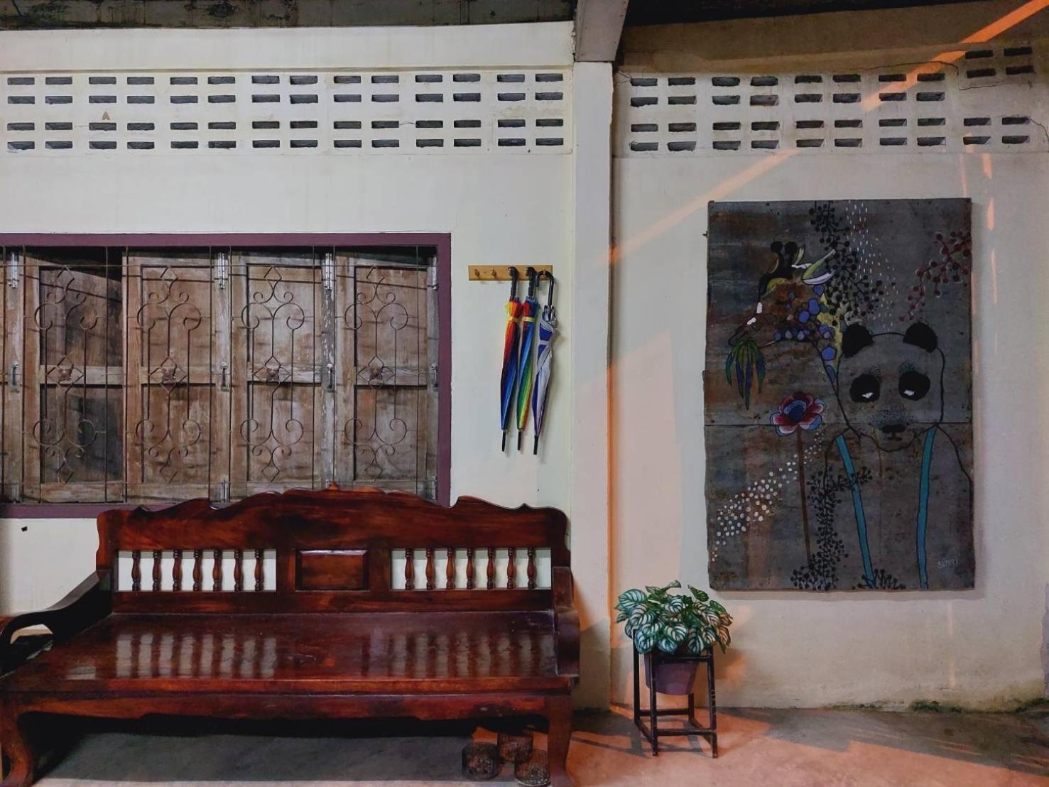 Hostelbed And Retreat Phitsanulok Exterior photo