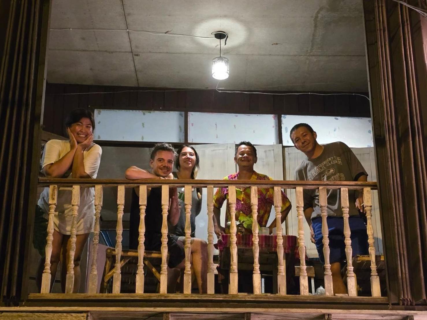 Hostelbed And Retreat Phitsanulok Exterior photo